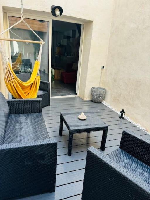 Appartement En Petite Camargue Saint-Laurent-d'Aigouze Luaran gambar